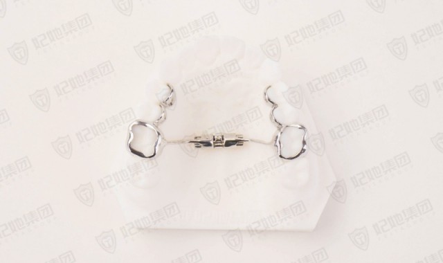 单支架臂微型扩弓器