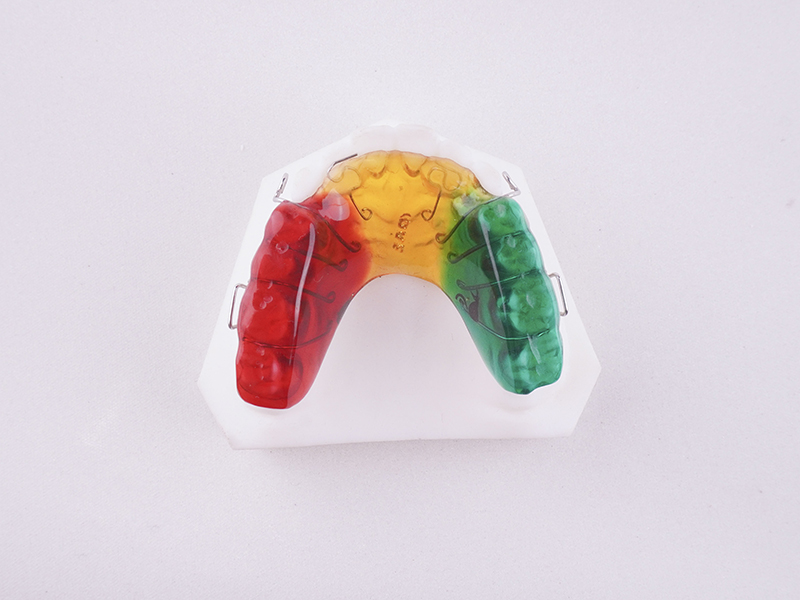 039-前牵式舌簧颌垫矫治器.jpg