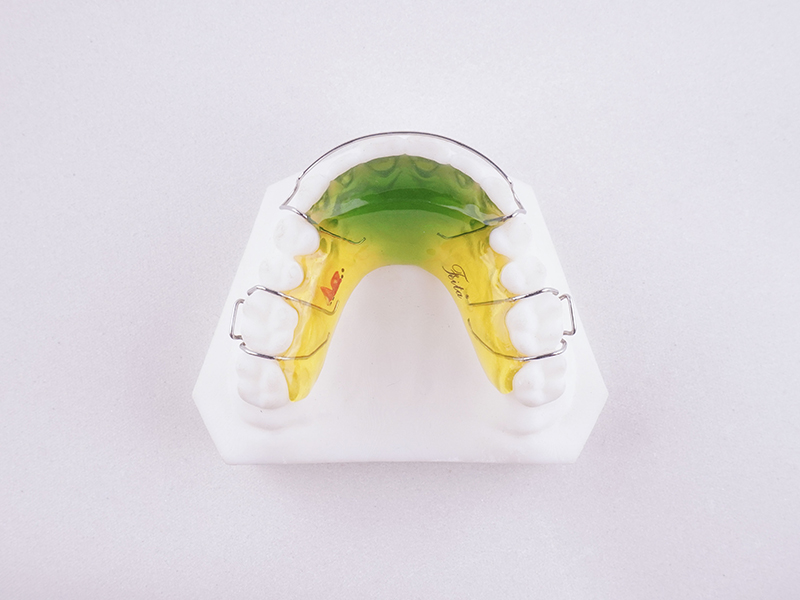 053-箭头卡斜导矫治器.jpg